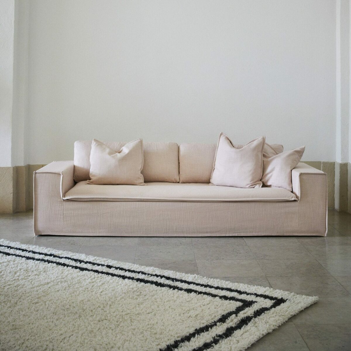 Luca Grande 3-Seat Sofa Blush