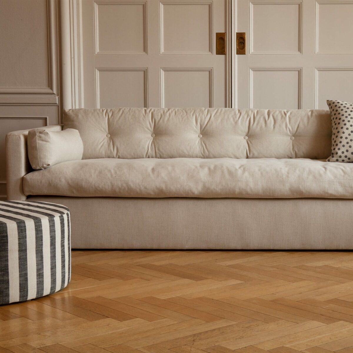 Dahlia Grande 3-Seat Sofa True White